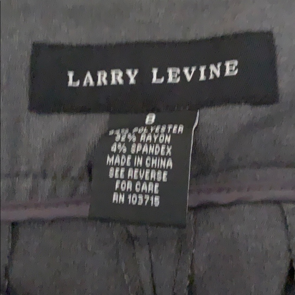 Size 8 Gray Larry Levine Women’s Pants - Picture 3 of 5